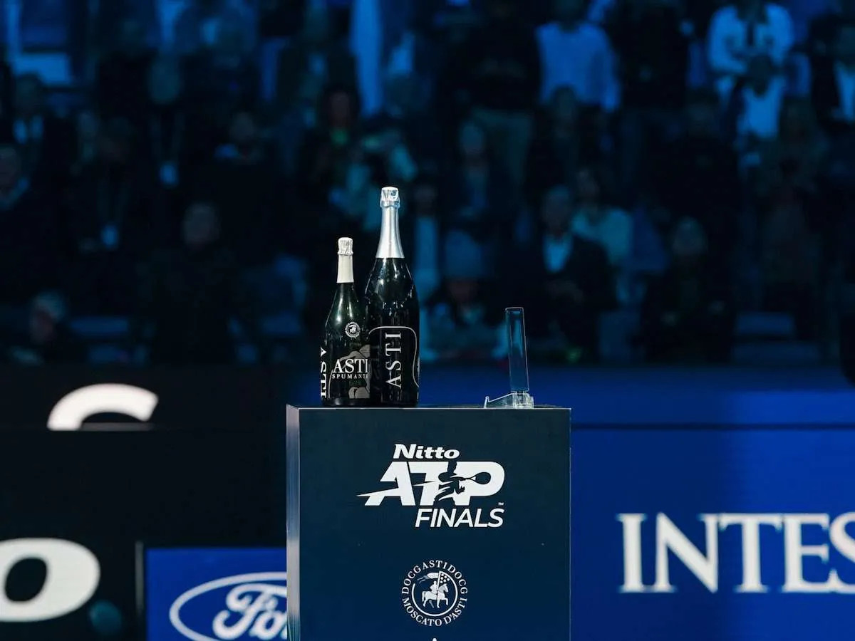 L'Asti brinda ad un Jannik Sinner da favola e ai più grandi tennisti al  mondo alle “Atp Finals” - WineNews