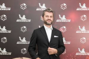 Enrico Bartolini: “la cucina è avanguardia e modernità, e sentimento umano legato all’atmosfera”