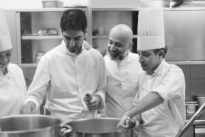 Massimiliano Alajmo e Niko Romito, sei Stelle Michelin insieme per “Il Gusto per la Ricerca” Massimiliano Alajmo e Niko Romito, sei Stelle Michelin insieme per “Il Gusto per la Ricerca”