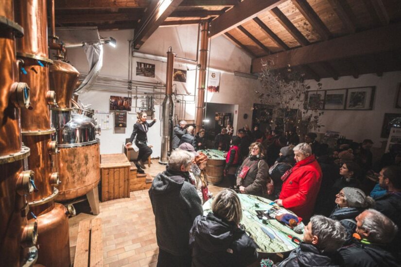 “La Notte degli alambicchi accesi” della grappa del Trentino a Santa Massenza di Vallelaghi