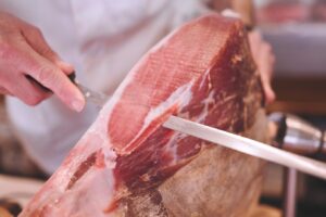 Chi trova un borgo scopre un tesoro: il 92% dei prodotti Dop ed Igp nascono nei piccoli Comuni