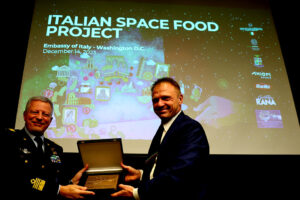 La pasta diventa “spaziale” e manda in orbita la candidatura della cucina italiana Unesco