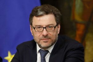 Giancarlo Giorgetti: l’Italia deve contare su ciò che di buono e bello produce e il mondo chiede