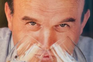 Un brindisi a Ezio Rivella, tra i “padri” dell’enologia moderna, con i vini che creato