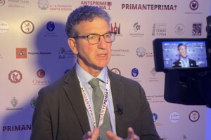 “La Toscana del vino è forte, ma il mondo sta cambiando, e tutti devono mettersi in discussione”