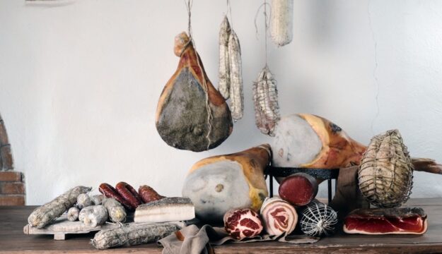 Salumi italiani, cresce il mercato nel 2025 a 7,3 miliardi di euro di fatturato (+2,2%)
