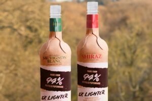 Il supermercato Aldi lancia nel Regno Unito i primi vini nelle bottiglie di carta