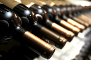 La tendenza non si inverte: primo trimestre 2024 negativo per la “borsa” dei fine wine