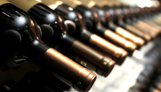 Produrre meno e meglio, guardare alle nicchie e alle persone: la ricetta per il futuro del vino