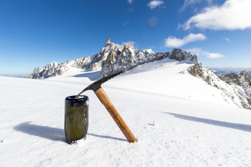 The “veteran” Cave Mont Blanc and the wines refined at high altitude: a ...