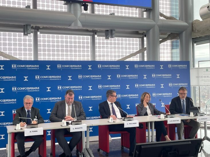 Le cooperative del vino italiano e il futuro, tra clima, costi, logistica e accesso al credito