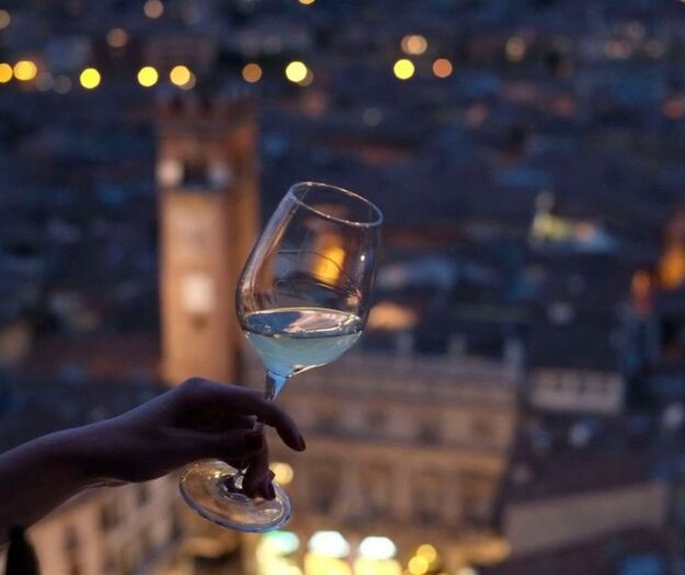 Wine among art, music, literature, food and beauty &ldquo;invades&rdquo; Verona with &ldquo;Vinitaly and the city&rdquo;