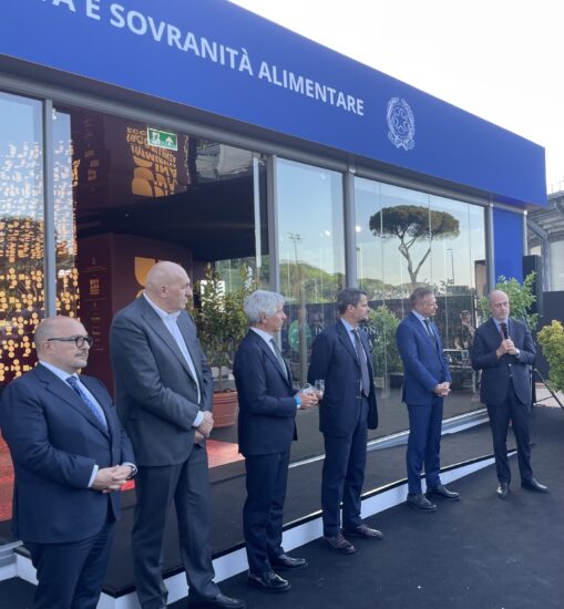 “Divina Immersiva Eccellenza” al Foro Italico