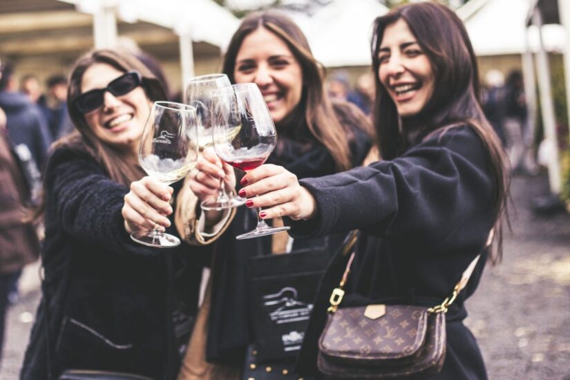 “Le Contrade dell’Etna”, la più importante kermesse del vino del vulcano siciliano