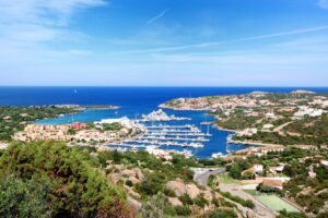 Tra grandi vini, glamour e cene stellate, il “Porto Cervo Wine & Food Festival” apre l’estate Tra grandi vini, glamour e cene stellate, il “Porto Cervo Wine & Food Festival” apre l’estate