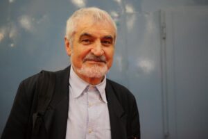 &ldquo;L&rsquo;abbondanza frugale come arte del vivere. Felicit&agrave;, gastronomia e decrescita&rdquo; per Serge Latouche