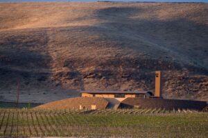 Marchesi Antinori sale al 100% di Col Solare, nel Washington State, già posseduta al 50%