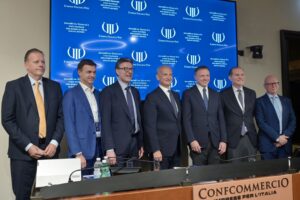 “There are difficulties, but wine is not in crisis. We urge a strong Italy in a Europe that matters”