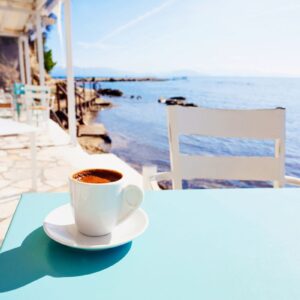 Sono 6,8 milioni gli italiani che hanno scelto giugno per andare in vacanza (-3% sul 2024)