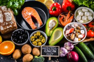 Non seguire la Dieta Mediterranea costa 300 euro in più all’anno ad ogni italiano