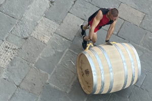 Montepulciano celebra ancora una volta il suo legame con il vino, con il “Bravìo delle Botti”