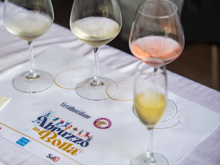 Aspettando “Abruzzo in Bolla”, con i migliori spumanti d’Italia e lo Champagne a L’Aquila