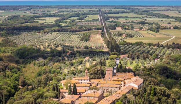 Bolgheri e la &ldquo;minaccia&rdquo; elettrodotto: il Consorzio scrive al Ministro dell&rsquo;Ambiente Pichetto Fratin
