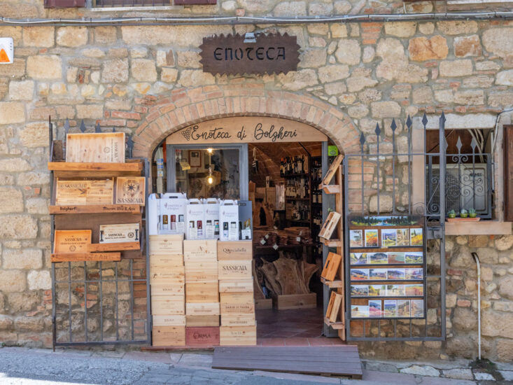 BOLGHERI, ENOTECA, ENOTECA DI BOLGHERI, Ristoranti ed Enoteche, Su i Quaderni di WineNews