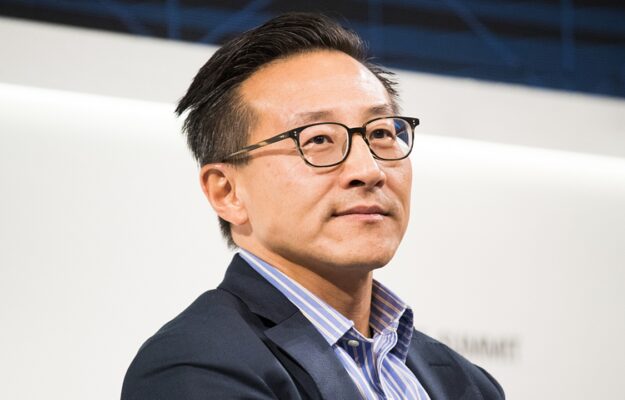 ALIBABA GROUP, BORGOGNA, Côte d'Or, Joe Tsai, Mondo