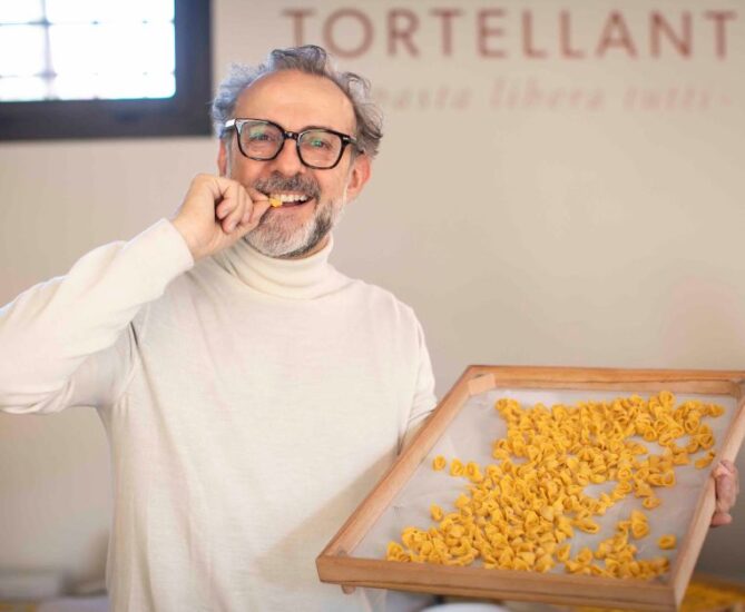 Lo chef tristellato Massimo Bottura 