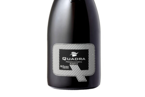 Quadra, Docg Franciacorta Dosaggio Zero Blanc de Noir Qzero Nero Riserva 2016