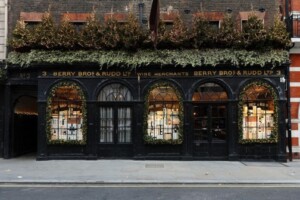 Il “colosso” Berry Bros. & Rudd pronto ad entrare nel mondo delle aste di vini pregiati