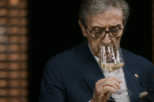 “Il vino è sotto attacco come non mai. Pronti a scendere anche in piazza per difenderlo”