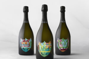 Dom Pérignon omaggia Basquiat, Perrier-Jouët la biodiversità: arte e design incontrano lo Champagne