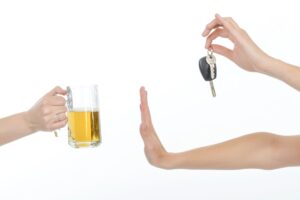 Il nuovo Codice della strada all’ultimo chilometro: primo ok dal Senato, la novità dell’alcolock