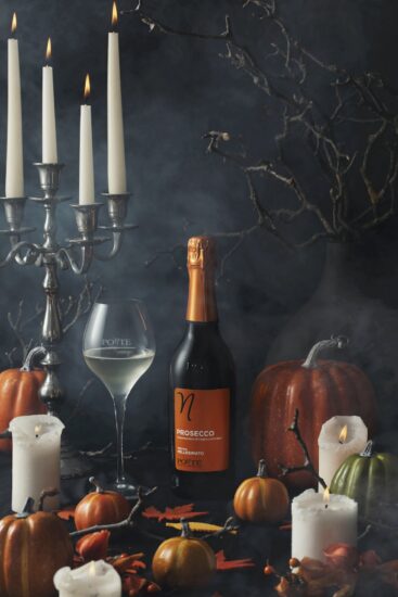 Vietata la cessione dell’immagine a terzi senza il permesso scritto del fotografo.Vietato l’utilizzo dell’immagine per editoriali su carta stampata (giornali, riviste, cataloghi) senza il consenso da parte del’autore.vietato il download dell’immagine dal sito internet/blog dell’autore senza il suo permesso scritto.Tutti i diritti riservati © Alessandro VenierAll rights reserved©