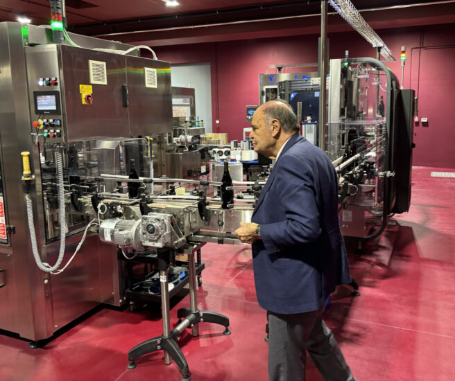 Bruno Vespa e i 10 anni di Masseria Li Reni, a Manduria