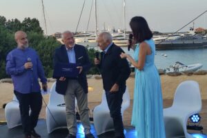 Mogol ed il buon vino: “è una cosa che mi fa piacere bere, anche se posso farne senza”