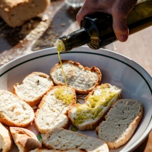 Olio italiano, quotazioni in calo e notevoli difficolt&agrave; di collocazione del prodotto