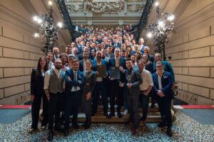 La carta dei vini perfetta? È fatta di 1.000 vini selezionati da 100 top sommelier italiani