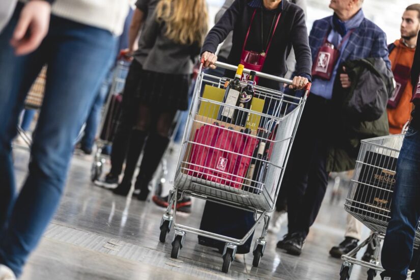 Il carrello, simbolo inconfondibile del “Mercato dei Vini dei Vignaioli Indipendenti” della Fivi