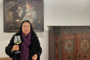 “Dobbiamo rimettere al centro, con più convinzione, i veri valori culturali del vino”