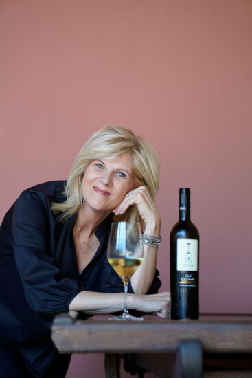 La cantina di Annalisa Zorzettig, a Spessa, ospita “Una Traviata da cortile” con Alessandro Baricco nel “Mittelfest” 