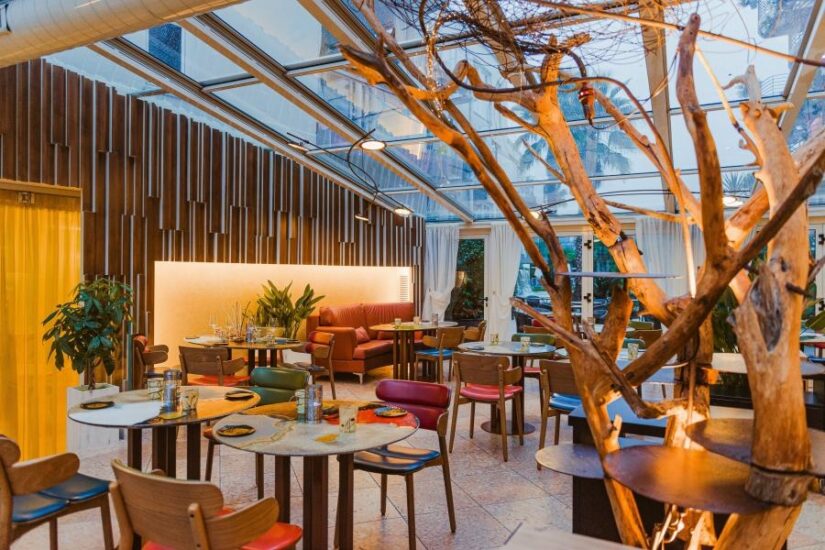 Color Hotel style & design