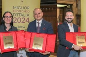 Giovane, professionale, empatico: l’identikit dell’enotecario professionista secondo Aepi