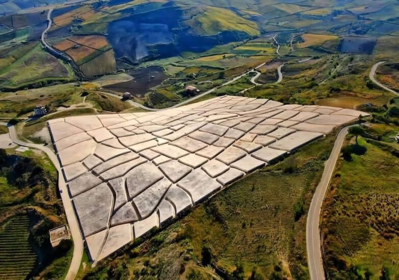 Il Cretto di Burri a Gibellina