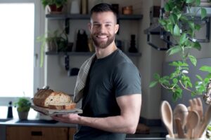 Ridurre lo spreco in cucina, tra recupero degli avanzi e riutilizzo degli scarti