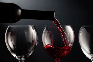 Italia compatta verso il “Gruppo di Alto Livello Vino Ue”. Apertura sugli espianti