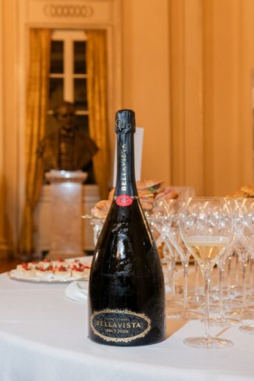 Il Franciacorta Bellavista per la ventesima stagione al fianco del Teatro alla Scala (ph: Lorenzo Baroncelli)