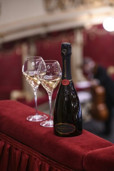Bellavista brinda con il Franciacorta alla Prima della Scala a Milano: un evento prestigiosissimo 
